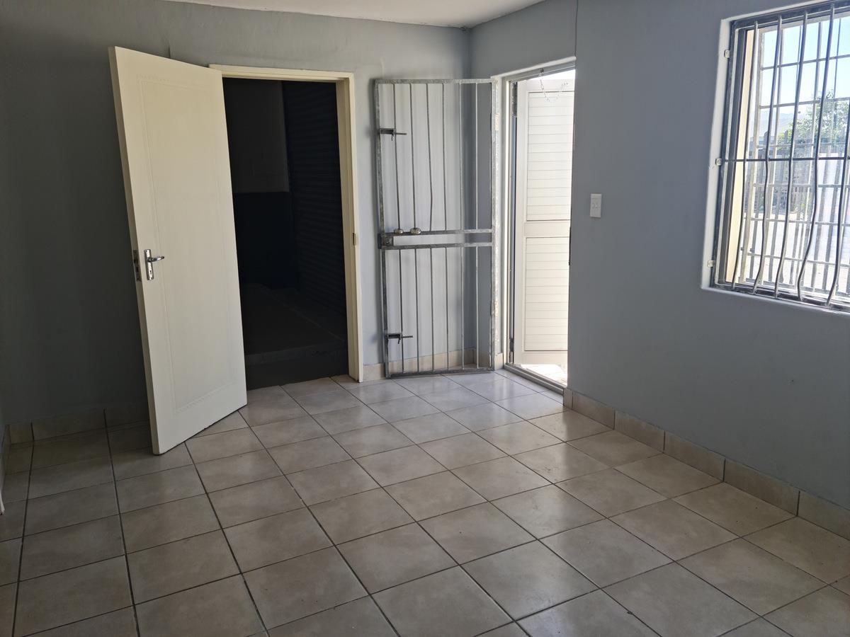 To Let commercial Property for Rent in George Park Western Cape